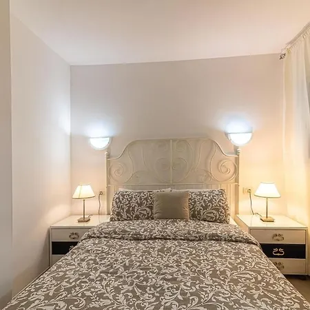 As De Casas - Cristianos Steps From The Sea * Arona (Tenerife)