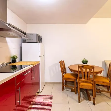 As De Casas - Cristianos Steps From The Sea Appartamento