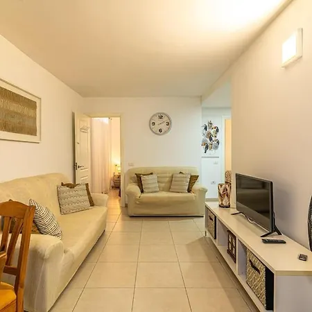 As De Casas - Cristianos Steps From The Sea Arona (Tenerife)