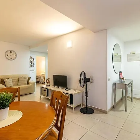 Apartment As De Casas - Cristianos Steps From The Sea