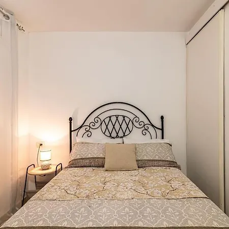 Apartment As De Casas - Cristianos Steps From The Sea