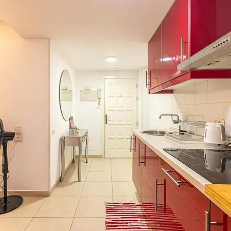 As De Casas - Cristianos Steps From The Sea